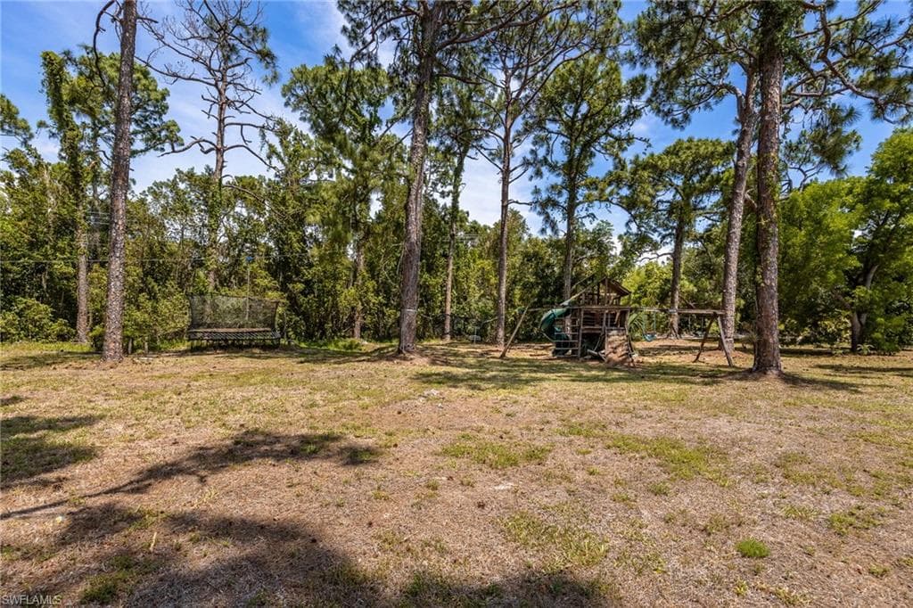 13746 Brynwood LN-27