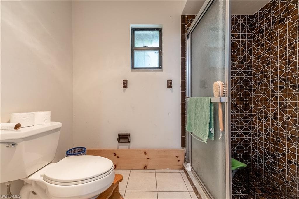 13746 Brynwood LN-20