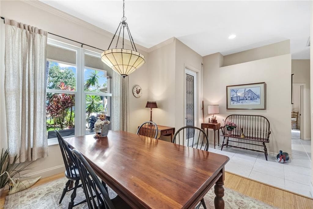 8241 Laurel Lakes BLVD-8