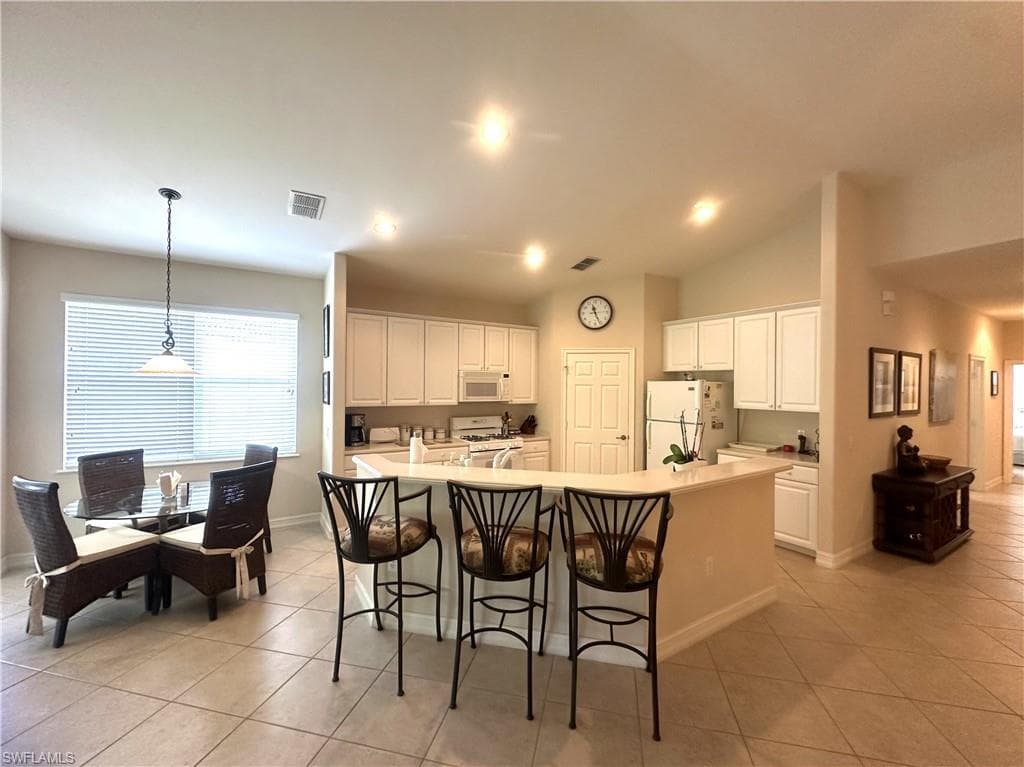 1634 Tarpon Bay DR S 202-12