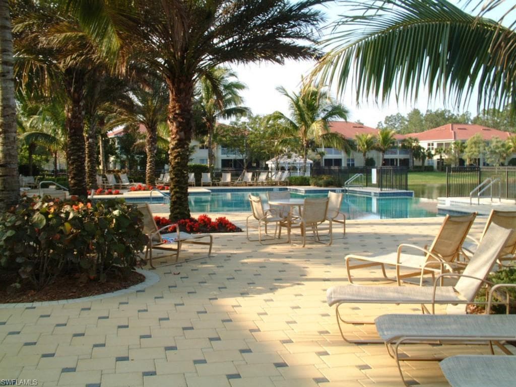 1634 Tarpon Bay DR S 202-34