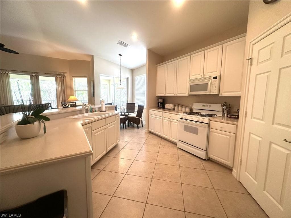 1634 Tarpon Bay DR S 202-14