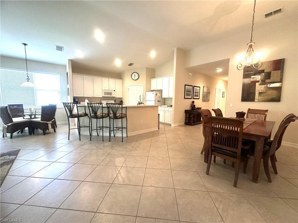 1634 Tarpon Bay DR S 202-19