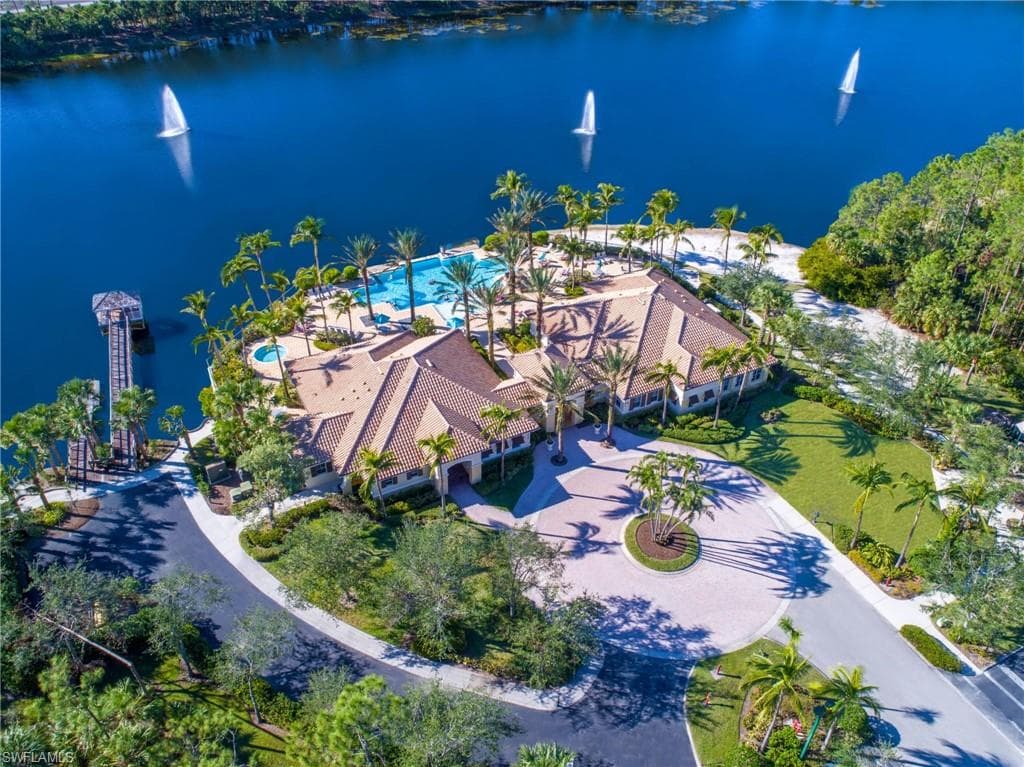 1634 Tarpon Bay DR S 202-31