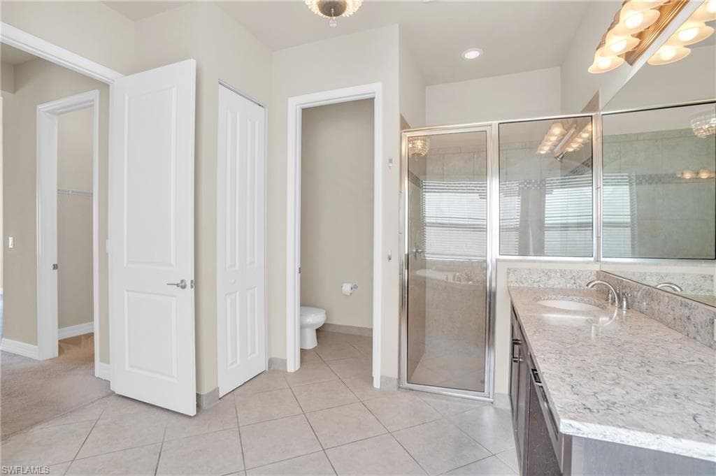 4420 Aurora ST-28