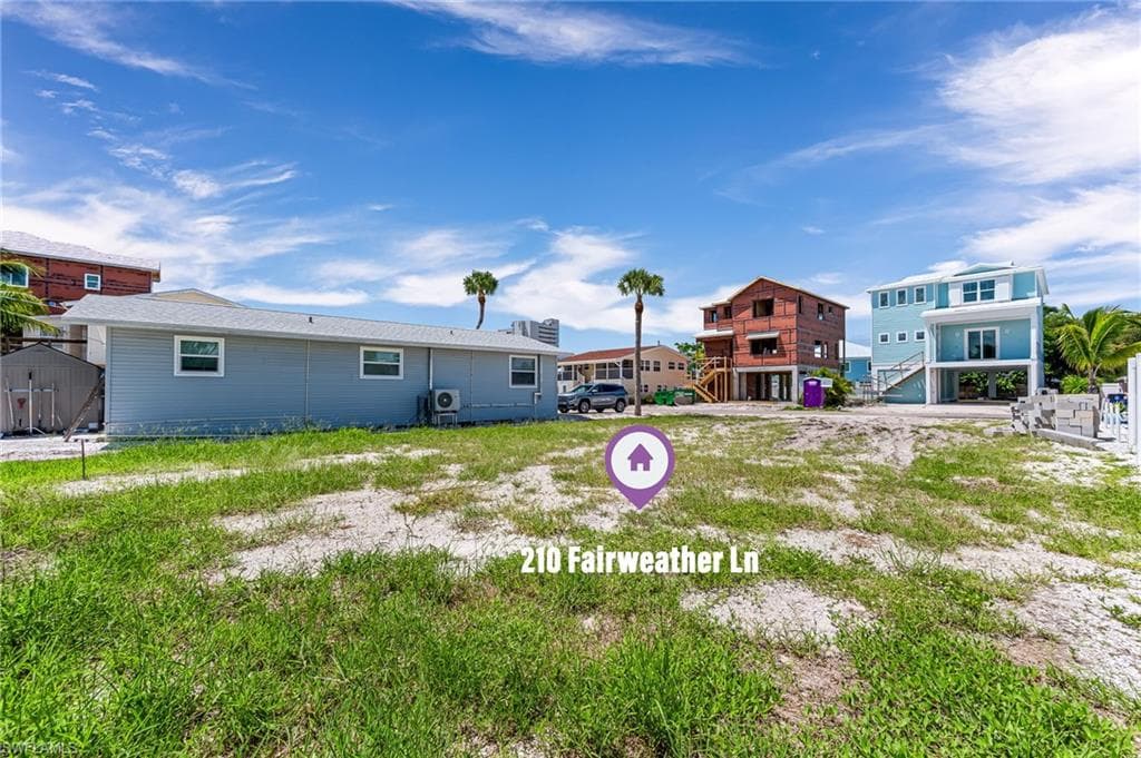 210 Fairweather LN-27