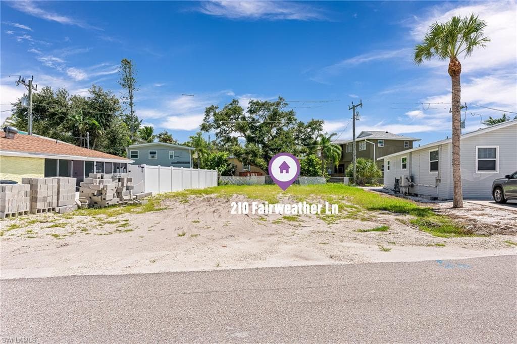 210 Fairweather LN-21