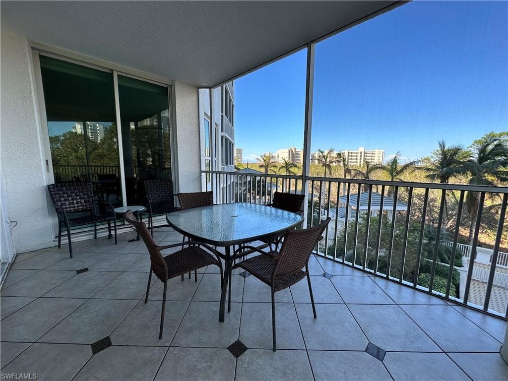 325 Dunes BLVD 306-28
