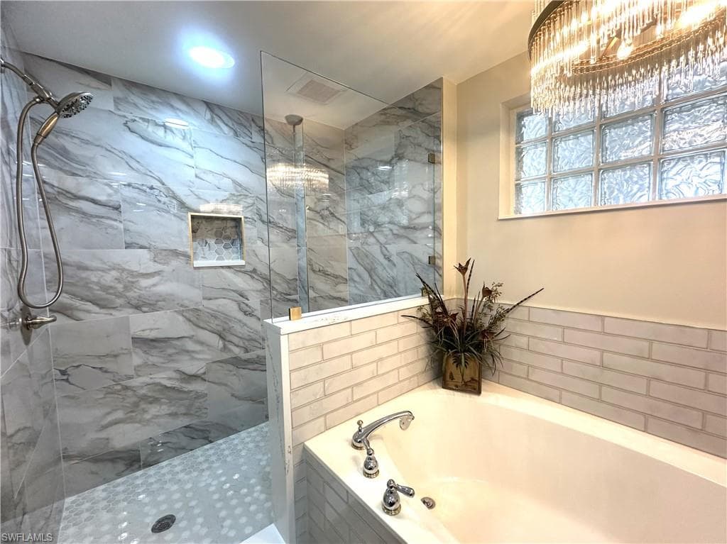 325 Dunes BLVD 306-24