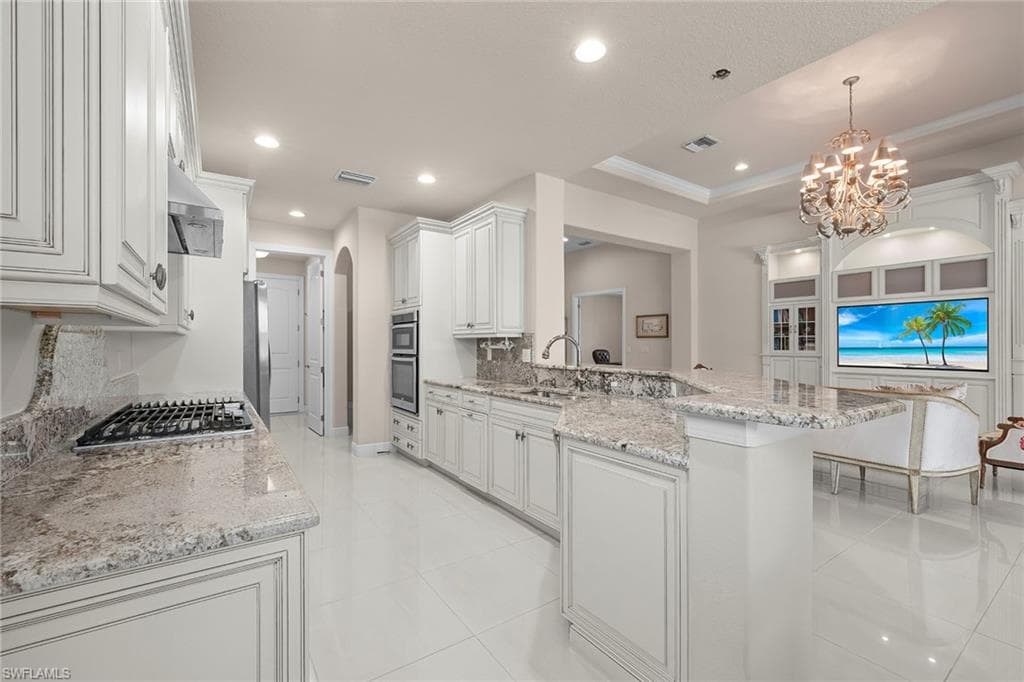 9917 Alhambra LN-15
