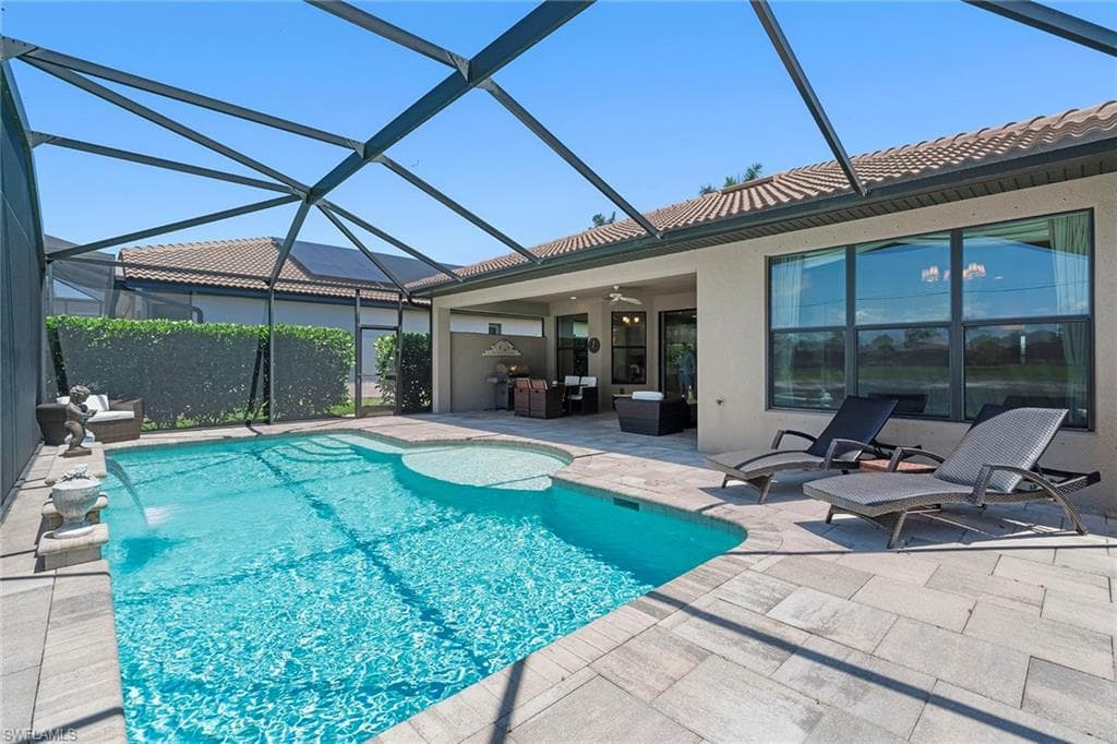 9917 Alhambra LN-39