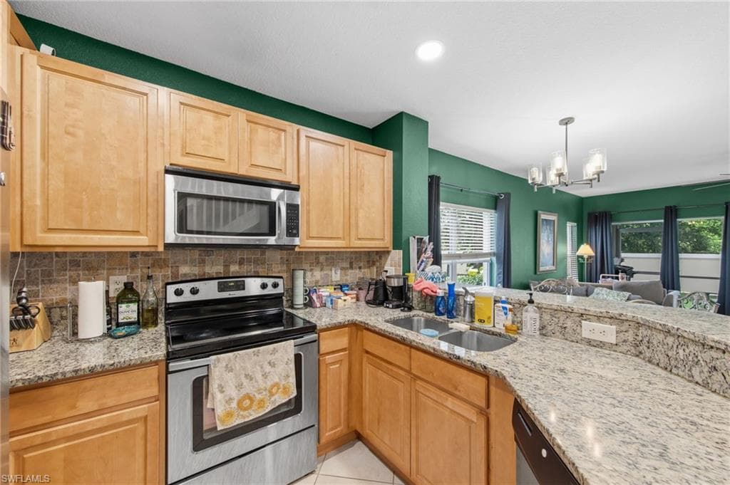 8587 Athena CT-12