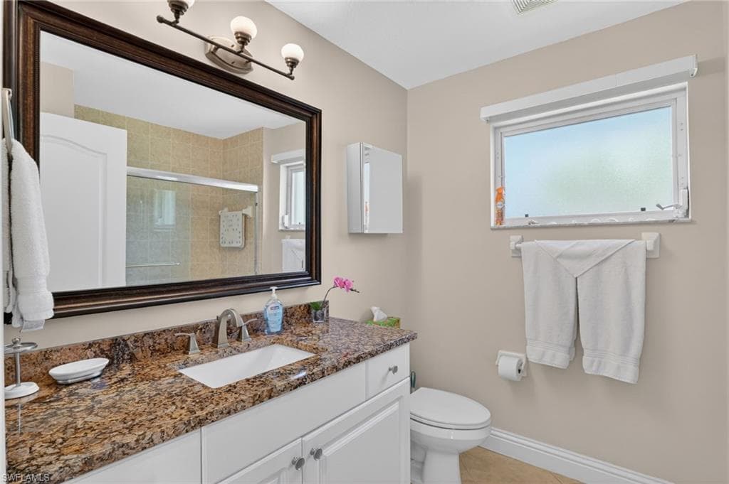 576 Briarwood BLVD-13