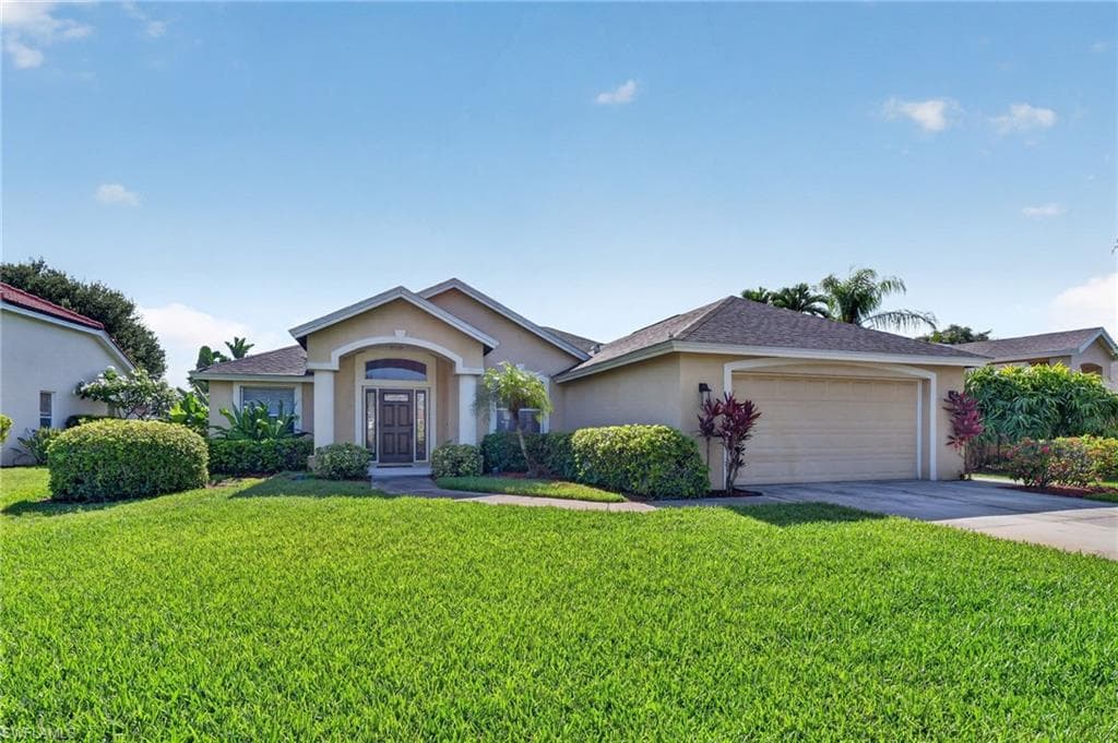 576 Briarwood BLVD-4