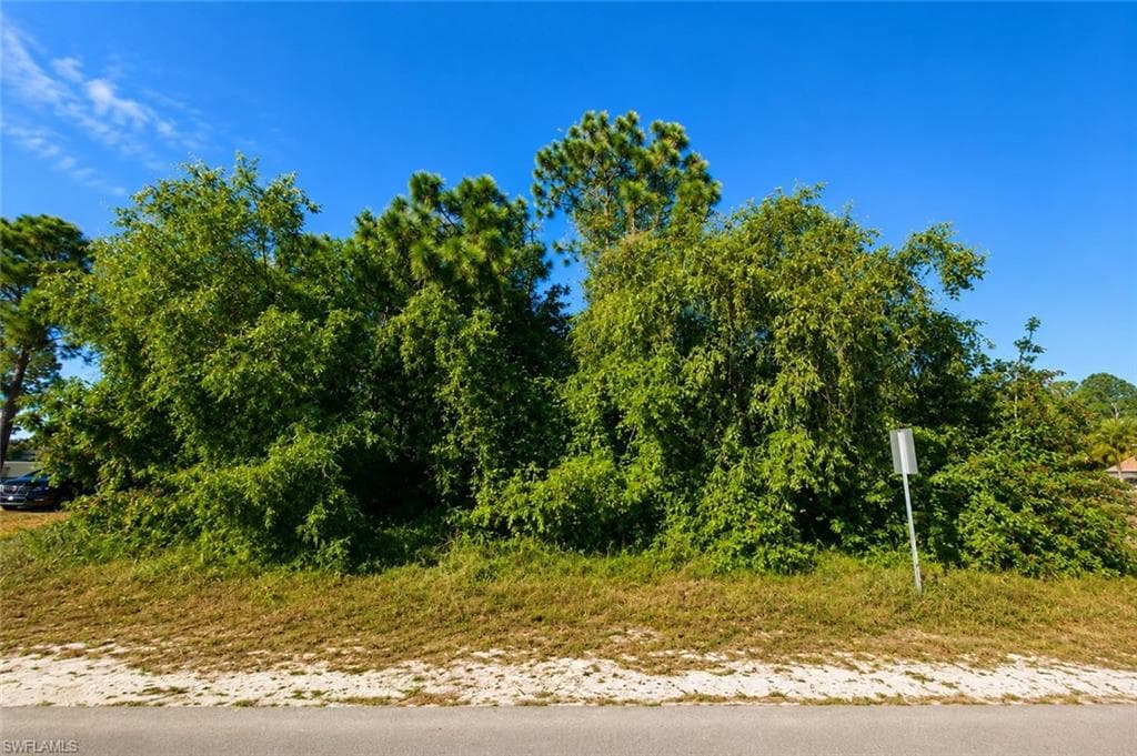 1803 Sunniland BLVD-3
