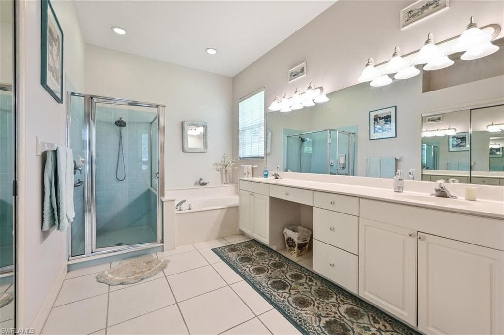 2259 Island Cove CIR-18