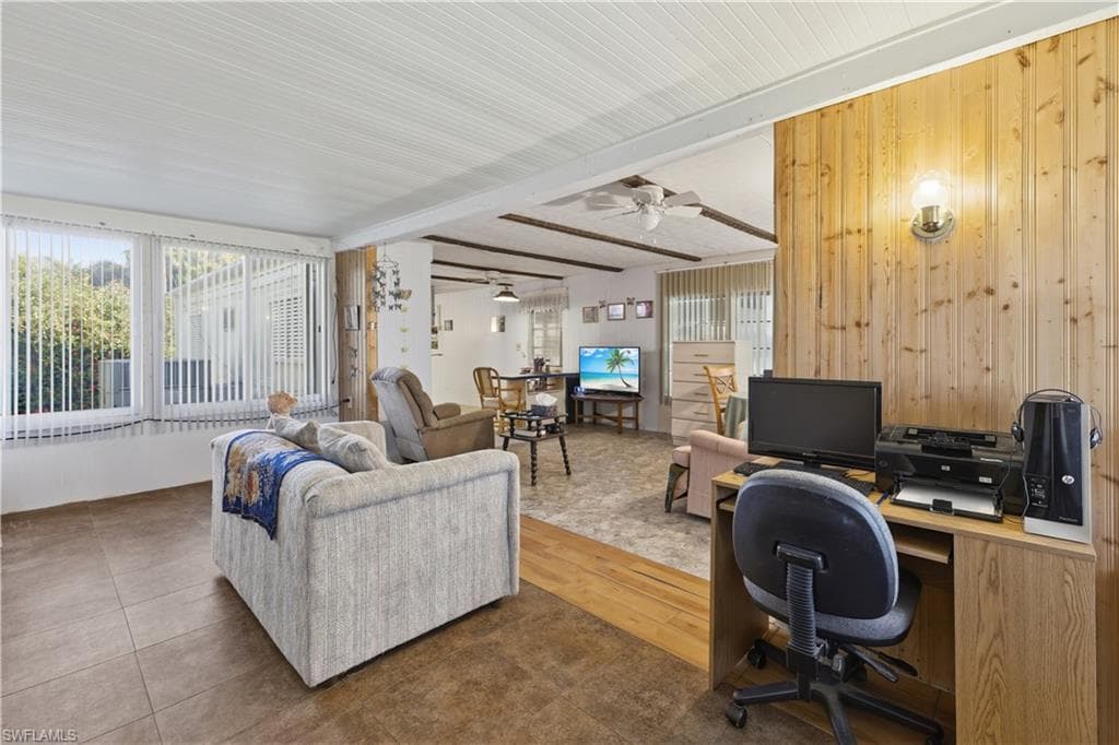 863 Manatee RD-16