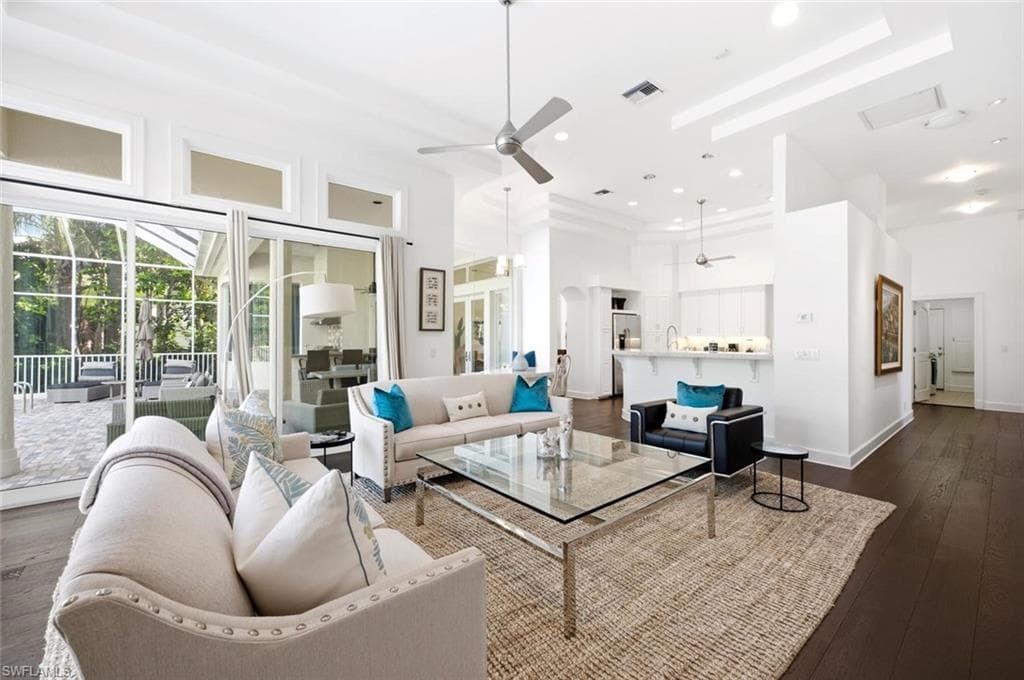 2540 Half Moon WALK-16