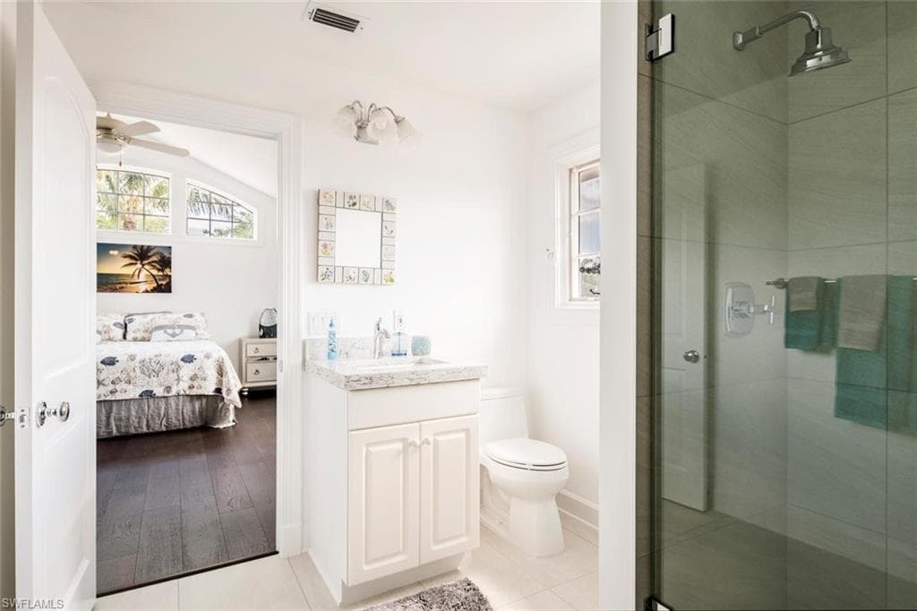 2540 Half Moon WALK-32