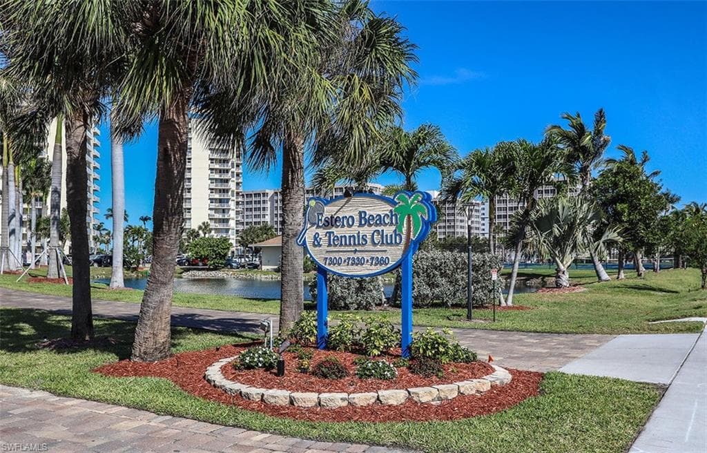 7300 Estero BLVD 606-28
