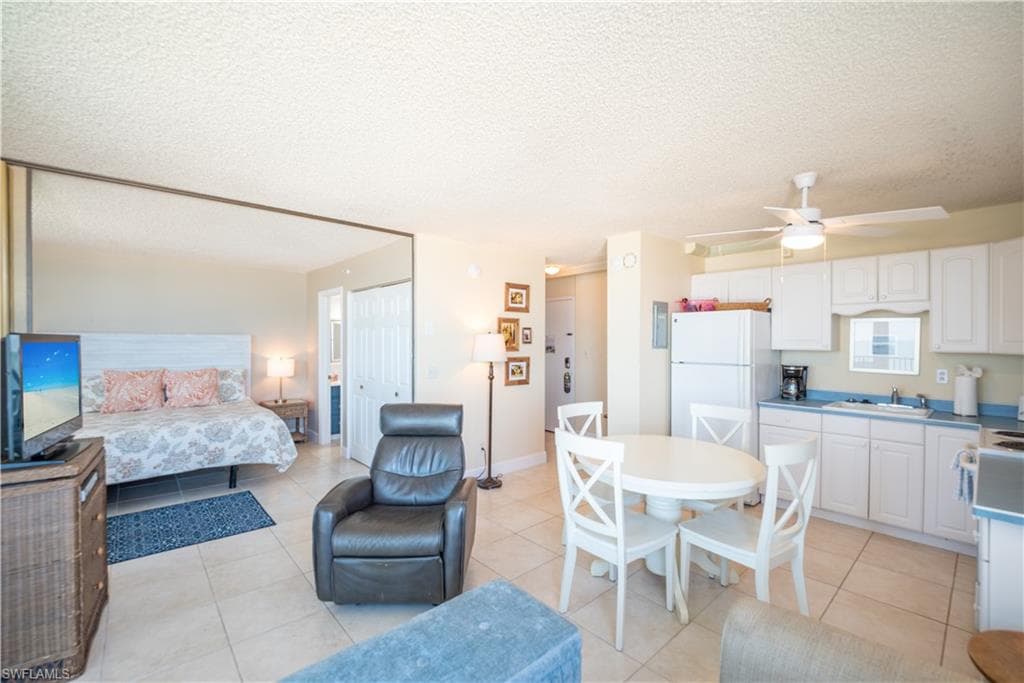 7300 Estero BLVD 606-9