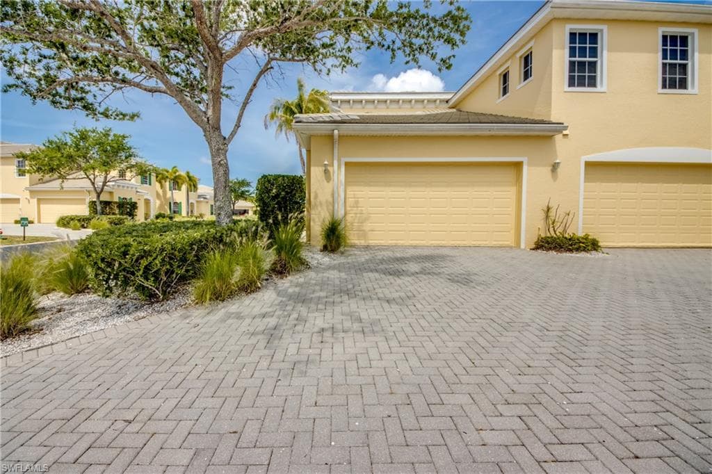 14490 Dolce Vista RD 202-7