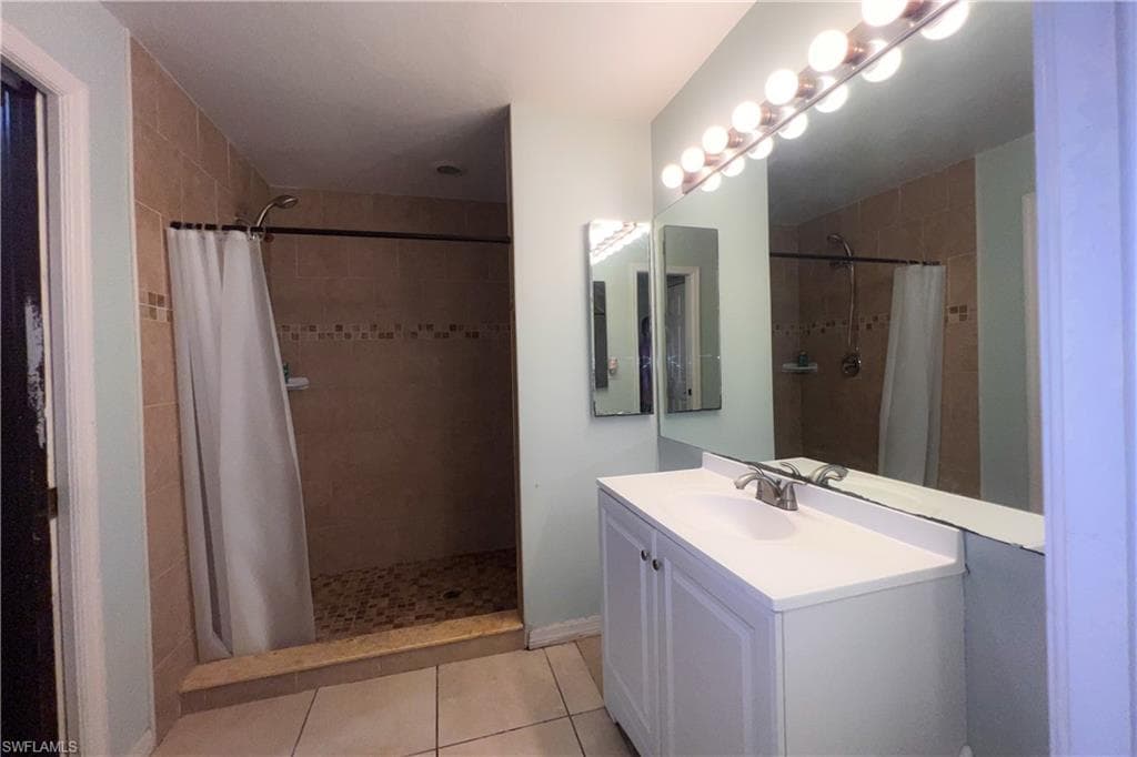 8149 Pennsylvania BLVD-10