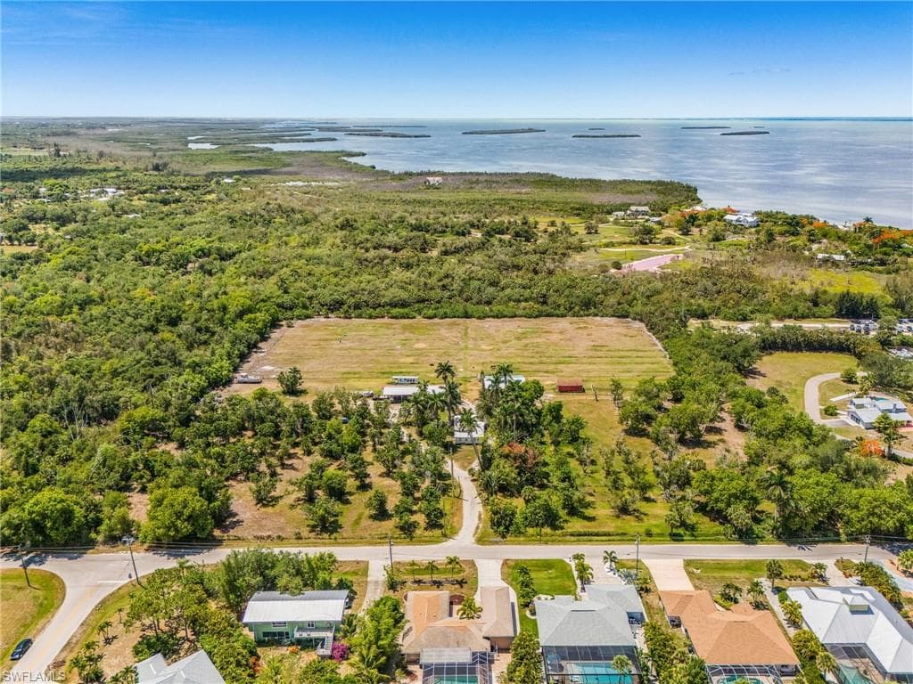 7535 Caloosa DR-13