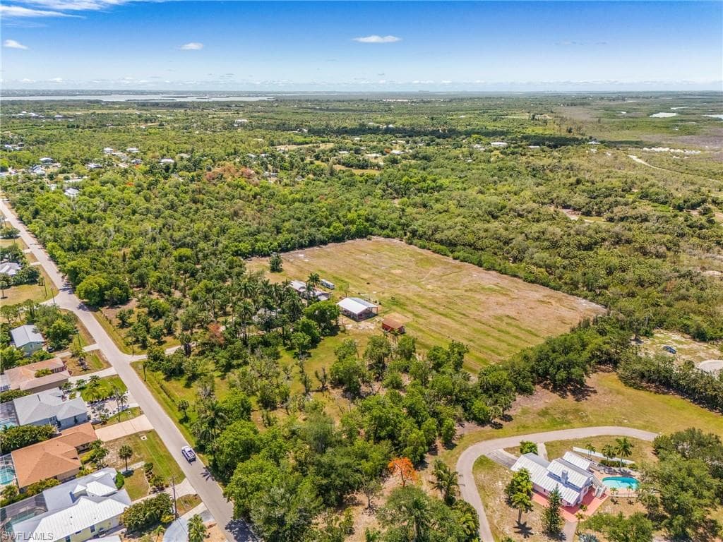 7535 Caloosa DR-12