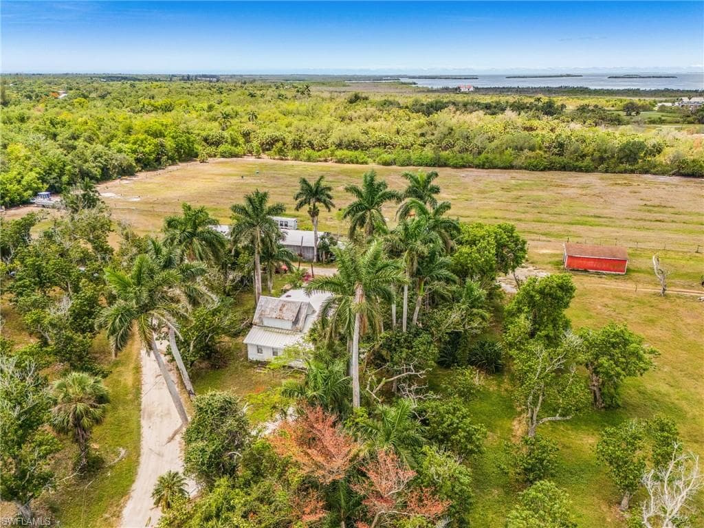 7535 Caloosa DR-9