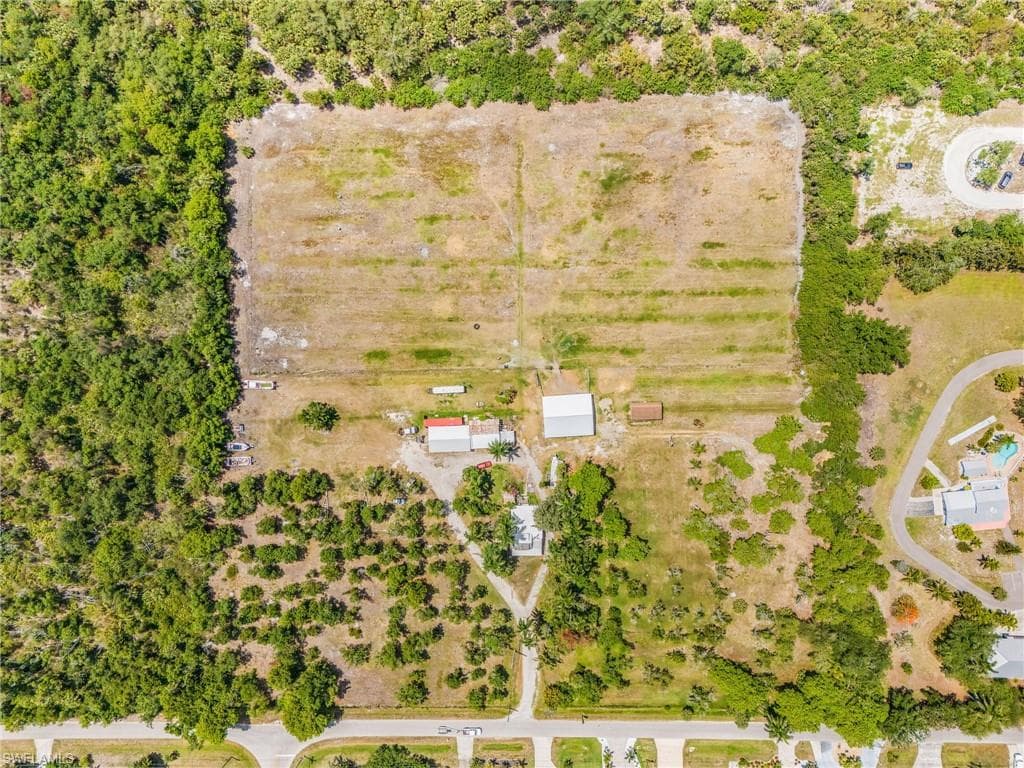 7535 Caloosa DR-18
