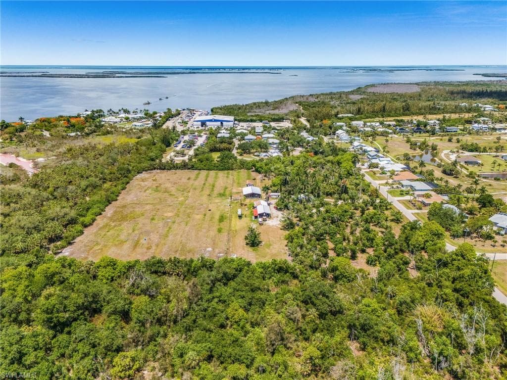 7535 Caloosa DR-4