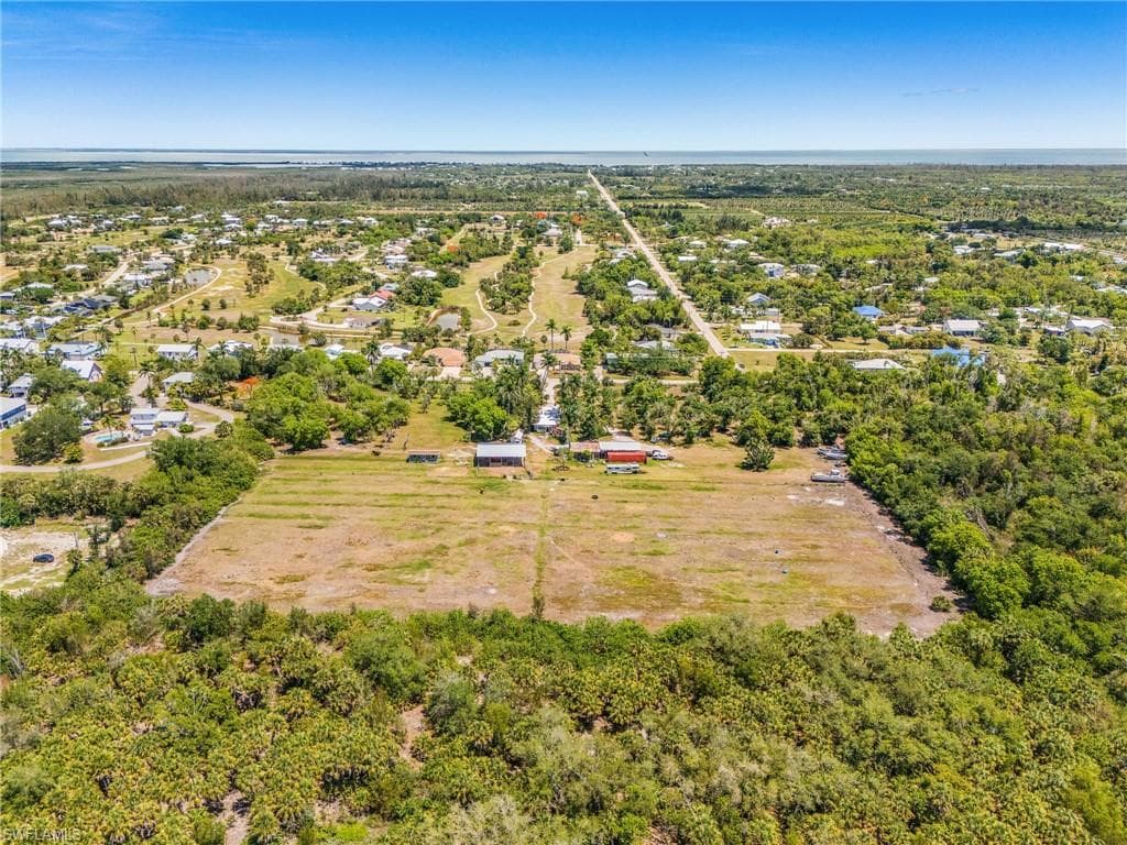 7535 Caloosa DR-8