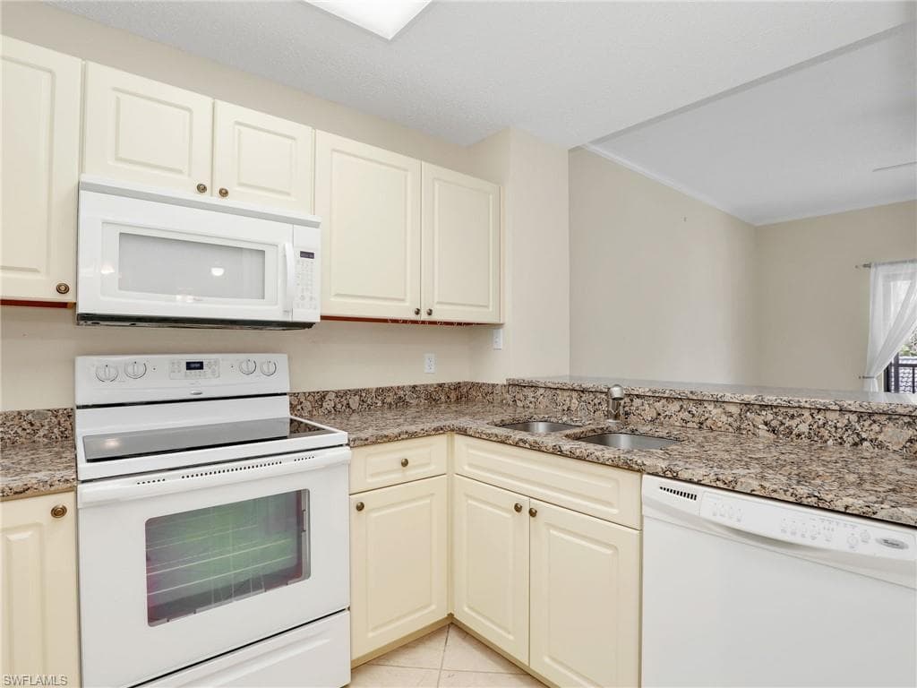 201 Arbor Lake DR 2-201-14