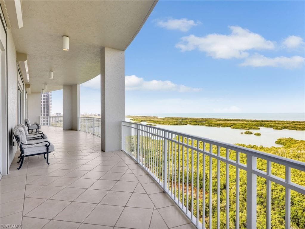 201 Arbor Lake DR 2-201-45