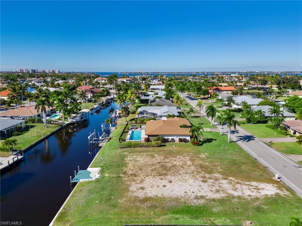 9821 Cypress Lake DR-3