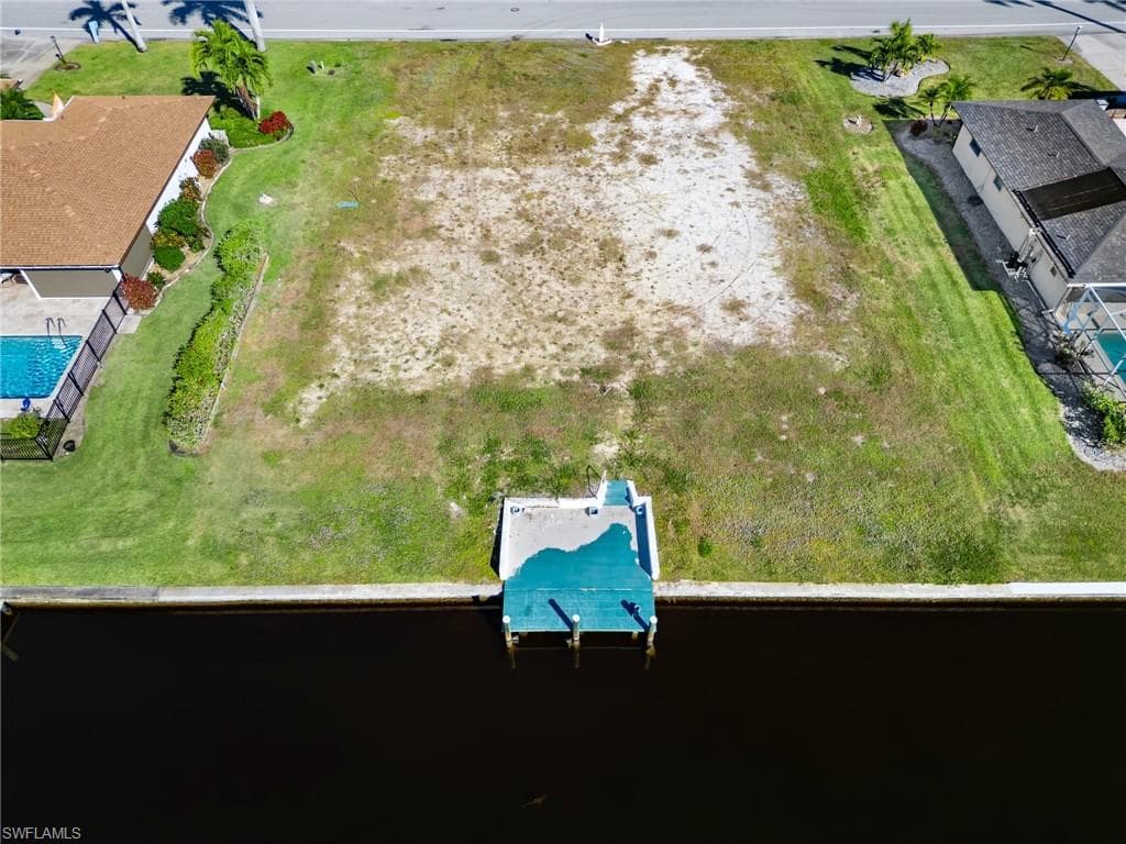 9821 Cypress Lake DR-15