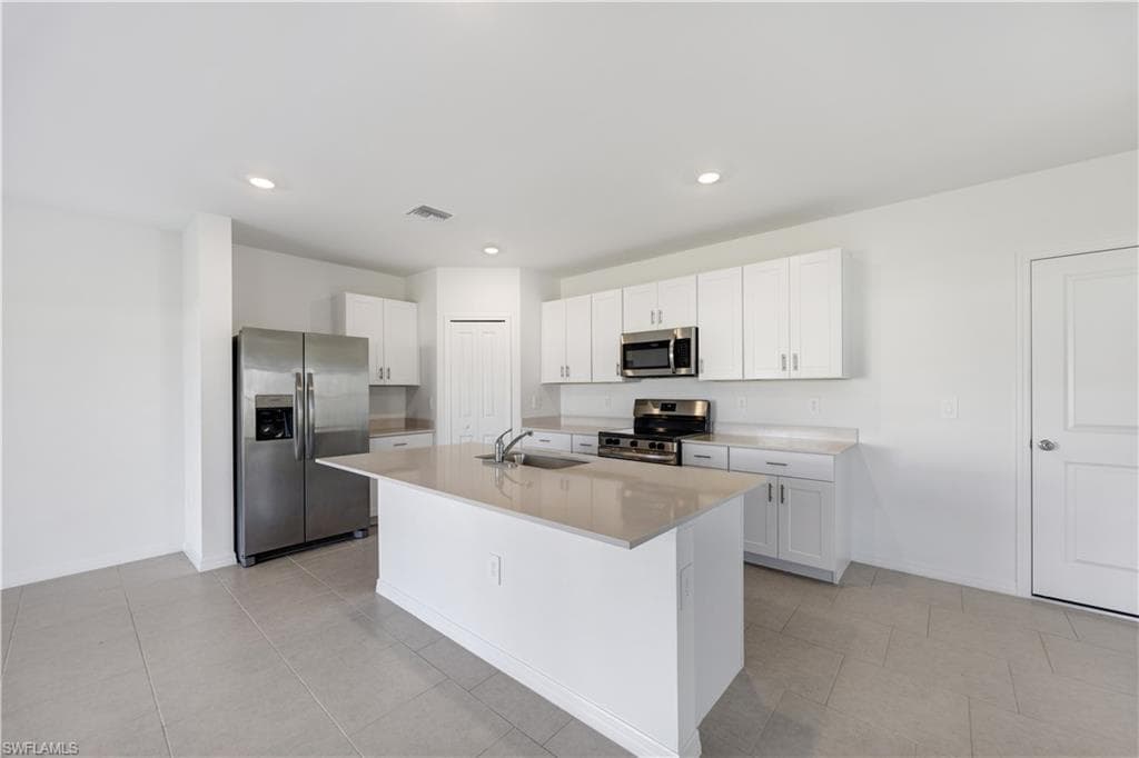 4050 San Felice LN-9