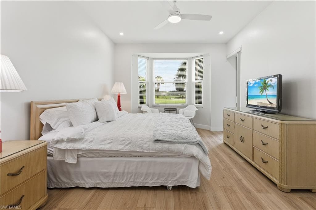 26751 Clarkston DR 102-6