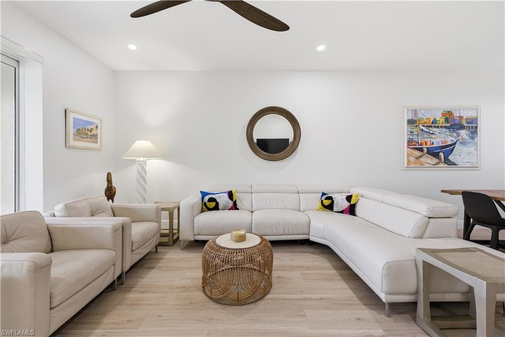 26751 Clarkston DR 102-17