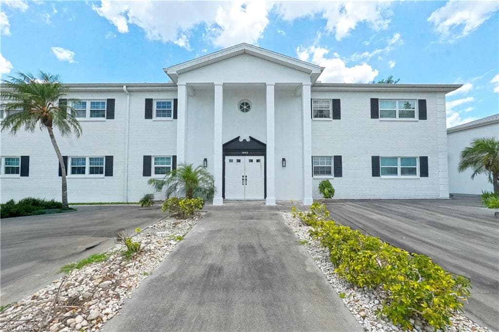1462 Myerlee Country Club BLVD 2G-26
