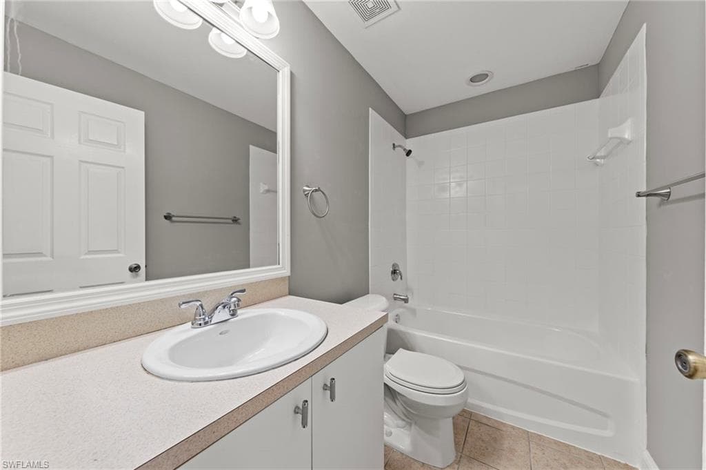 4109 Bellasol CIR 1114-15