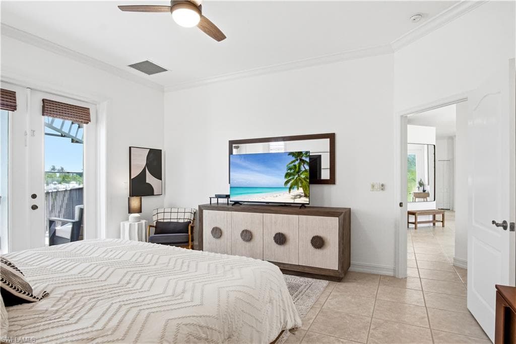 201 San Mateo DR-19