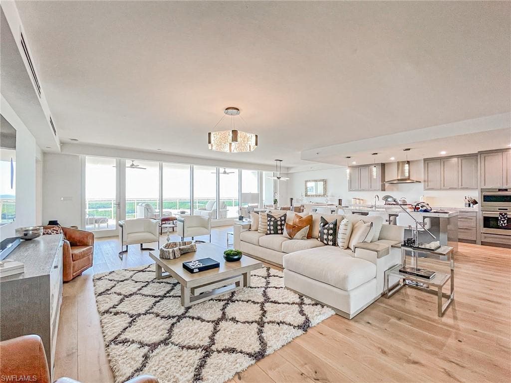 13925 Old Coast RD 1104-6