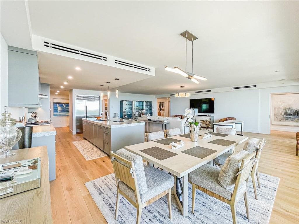 13925 Old Coast RD 1104-13