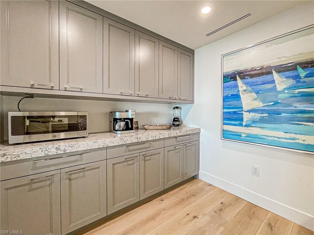 13925 Old Coast RD 1104-8