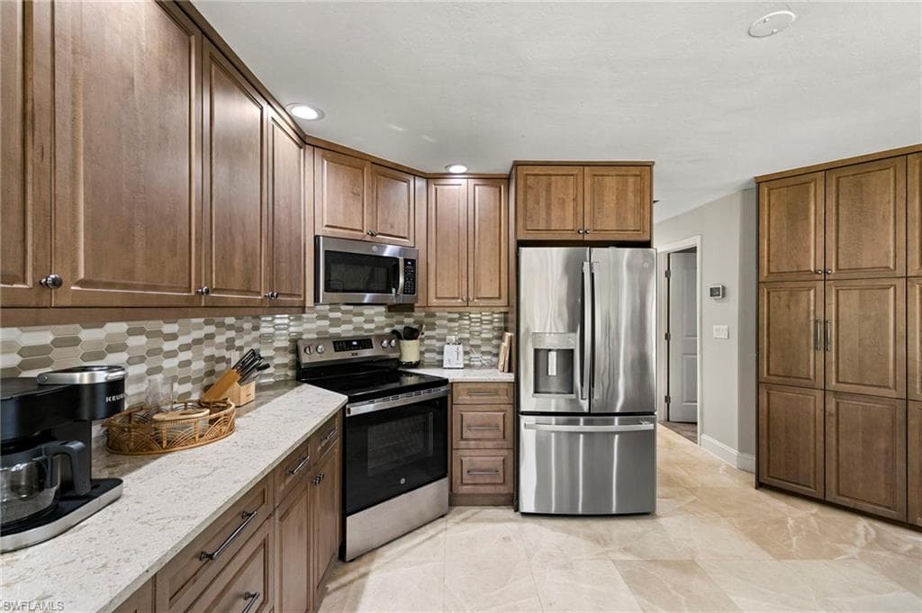 27565 Imperial Shores BLVD-12