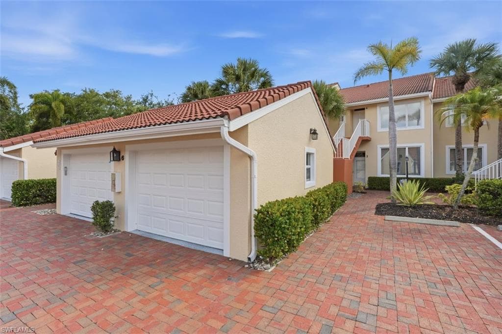 2365 Hidden Lake DR 6-2