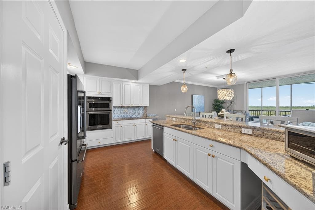 12701 Mastique Beach BLVD 502-14