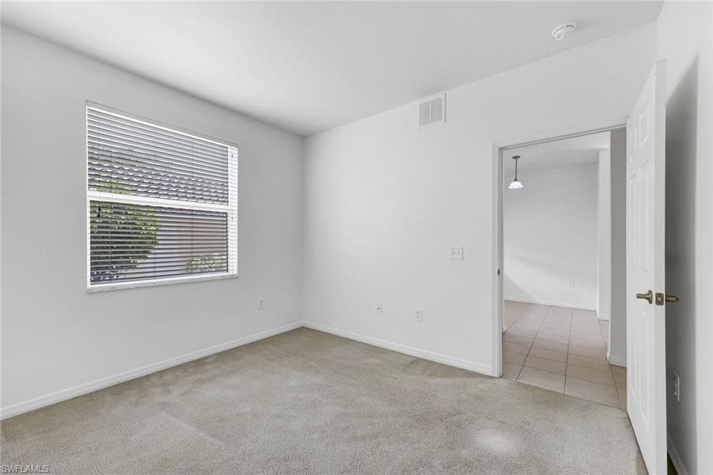 432 Valerie WAY 102-14
